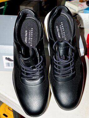 Perry Ellis Men's Casual Shoe